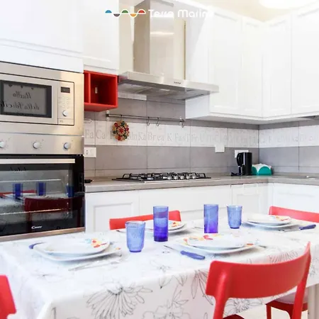 Myro's House, Terre Marine Apartament